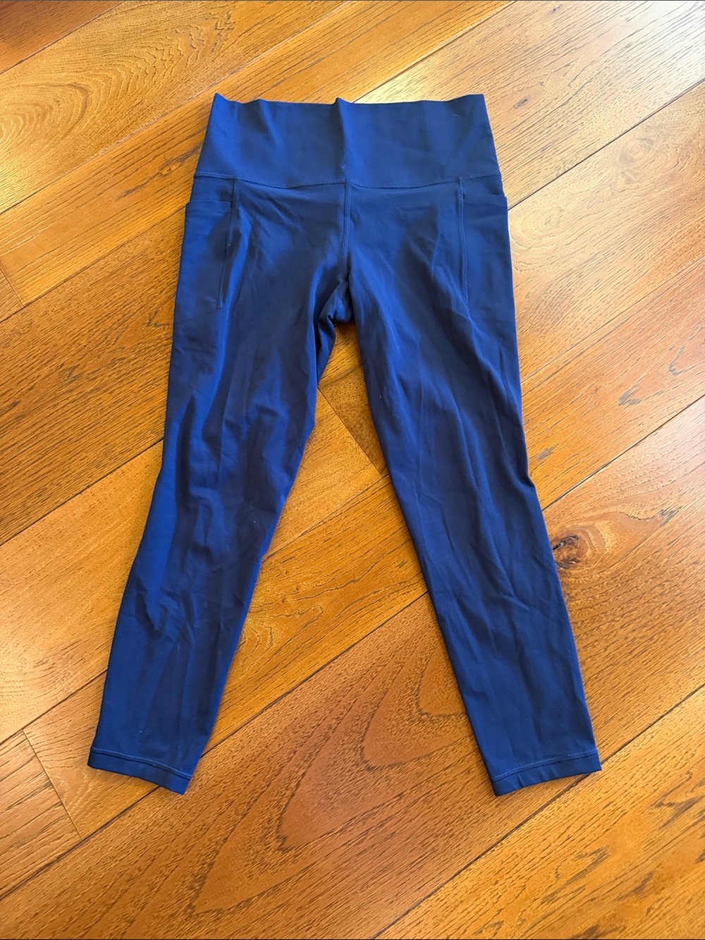 Athleta Salutation Stash High Rise 7/8 Leggings - Picture 4 of 10